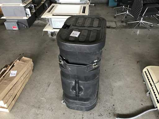 Ram? de banner publicitar în cutie