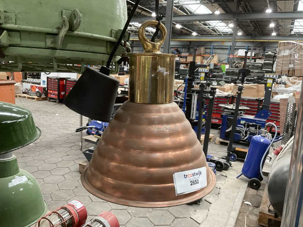 Lampa w stylu vintage granatowa