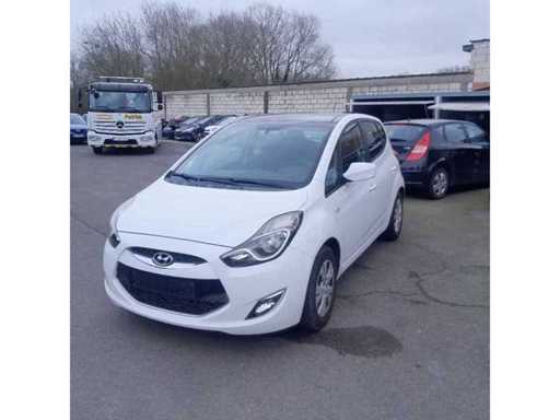 HYUNDAI - 2011 - i20 - Auto