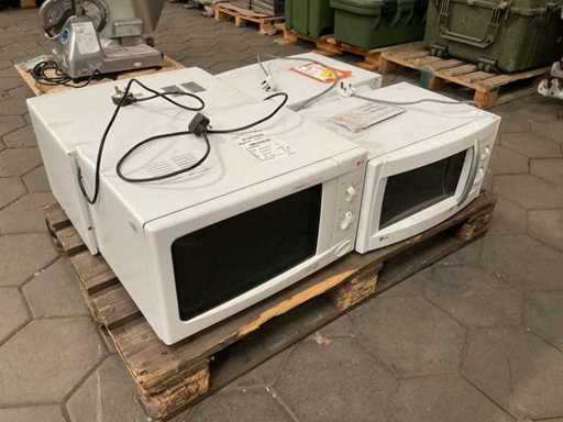 Różne mikrofalówki (4x)