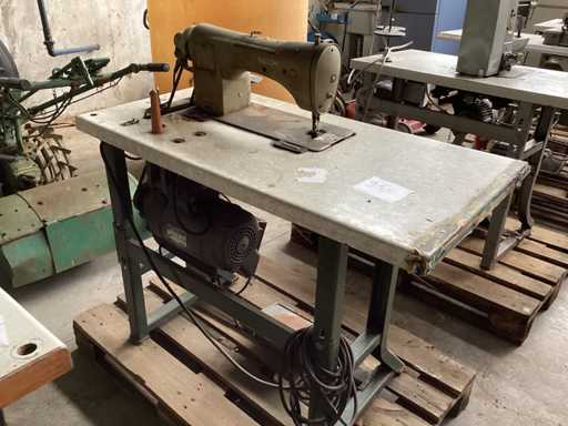 NECCHI Sewing Machine