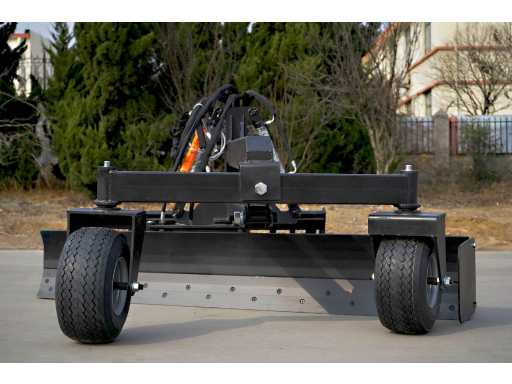 2025 Równiarka krzy?owa Rhino-cross 243 cm do ?adowarki o sterowaniu burtowym