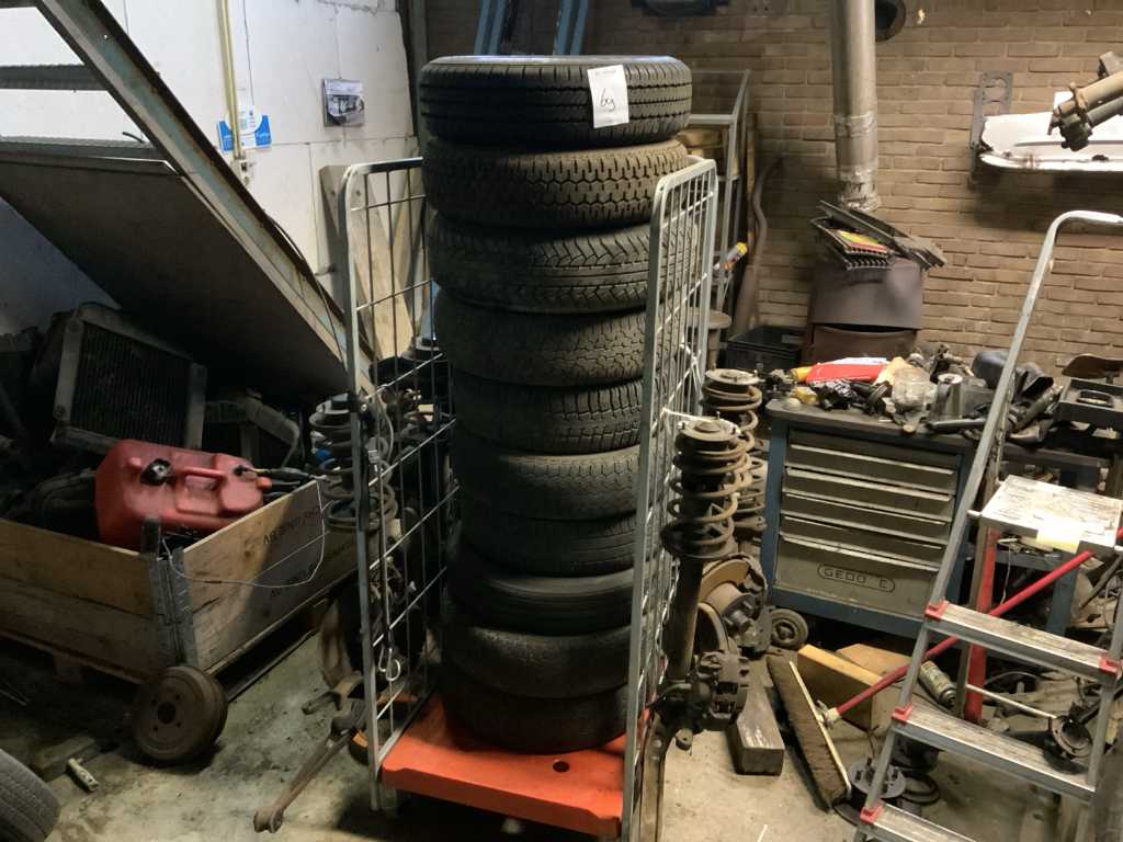 Car tire (10x)