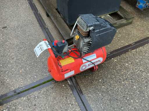 Povero, compressore d'aria