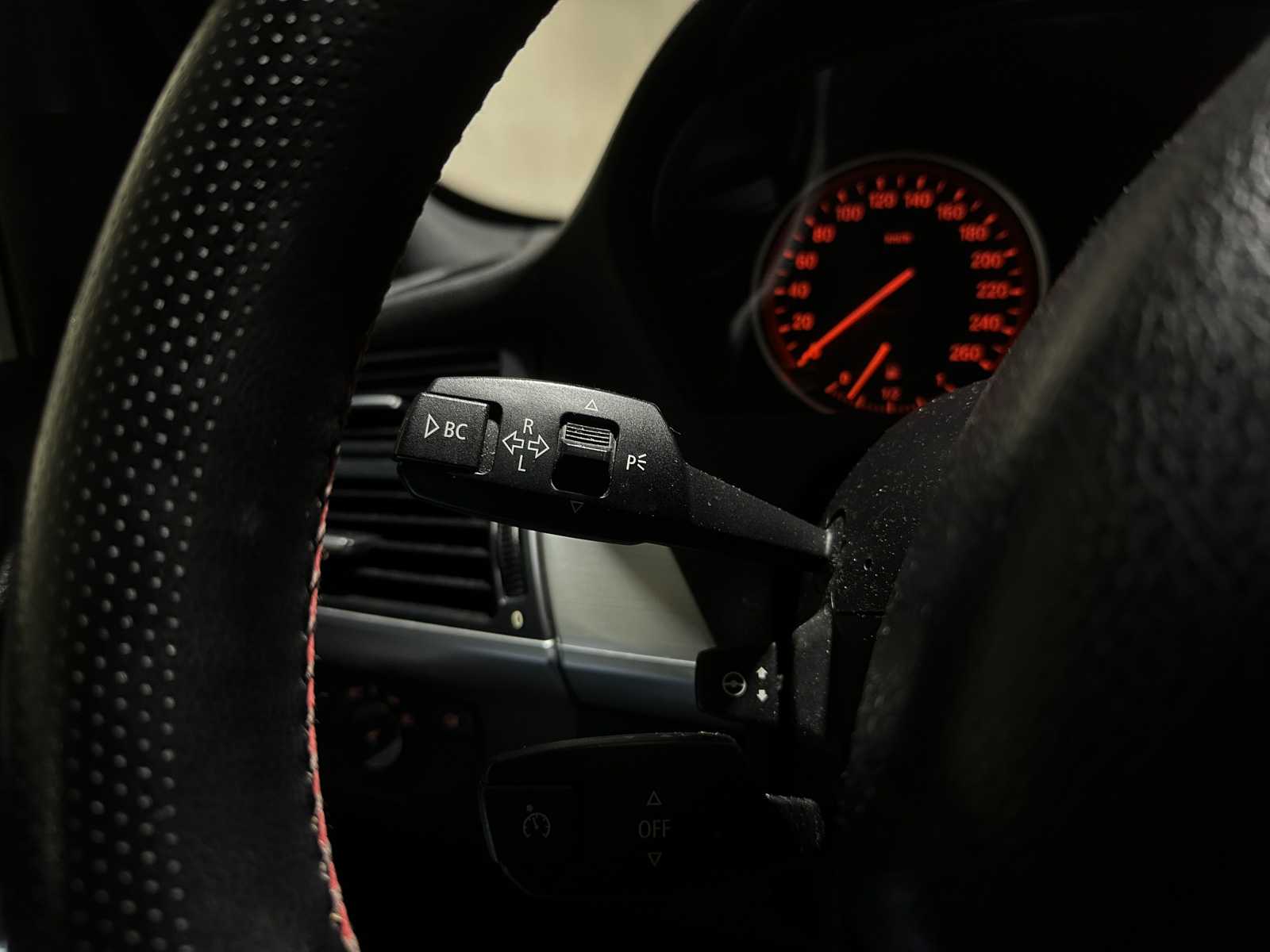 BMW X5 xDrive48i 4.8 V8 E70 355pk 2007, P-834-RB Youngtimer