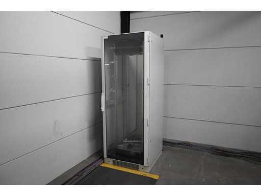 Armoire de brassage Rittal