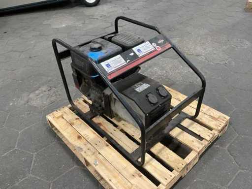 Briggs & Stratton Generator