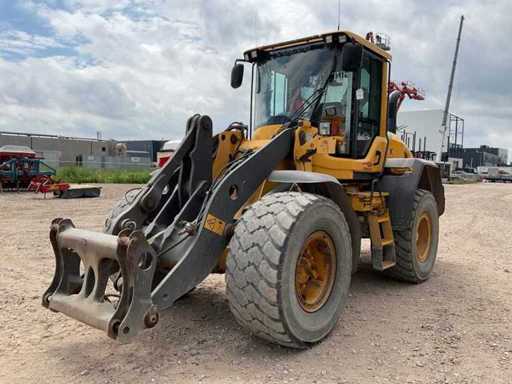 Volvo L60G Shovel z 2012 roku