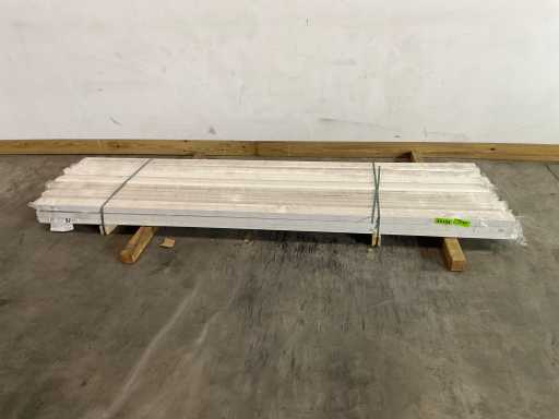 Elephant - MDF S FSC - paneling 280x4x2.8 cm (103x)
