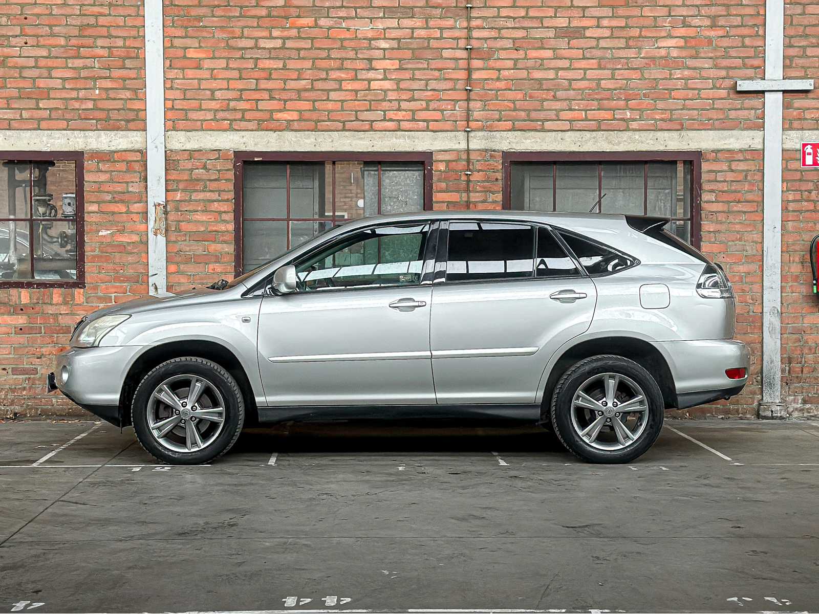 Lexus RX 400h Executive 3.3 211hp 2005 (Original-NL), 66-RT-XK