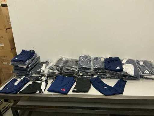 Partij diverse Adidas broeken (124x)