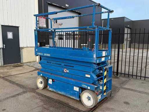 2015 Skyjack SJIII 3226 Scissor Lift Platform