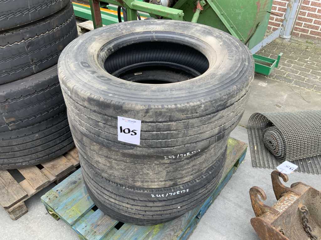 TOYO M 1430 Car Tire (4x)