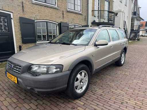 Volvo V70 4WD Cross Country 2.4 T Geartr 2002. Ocean 15-HX-LS