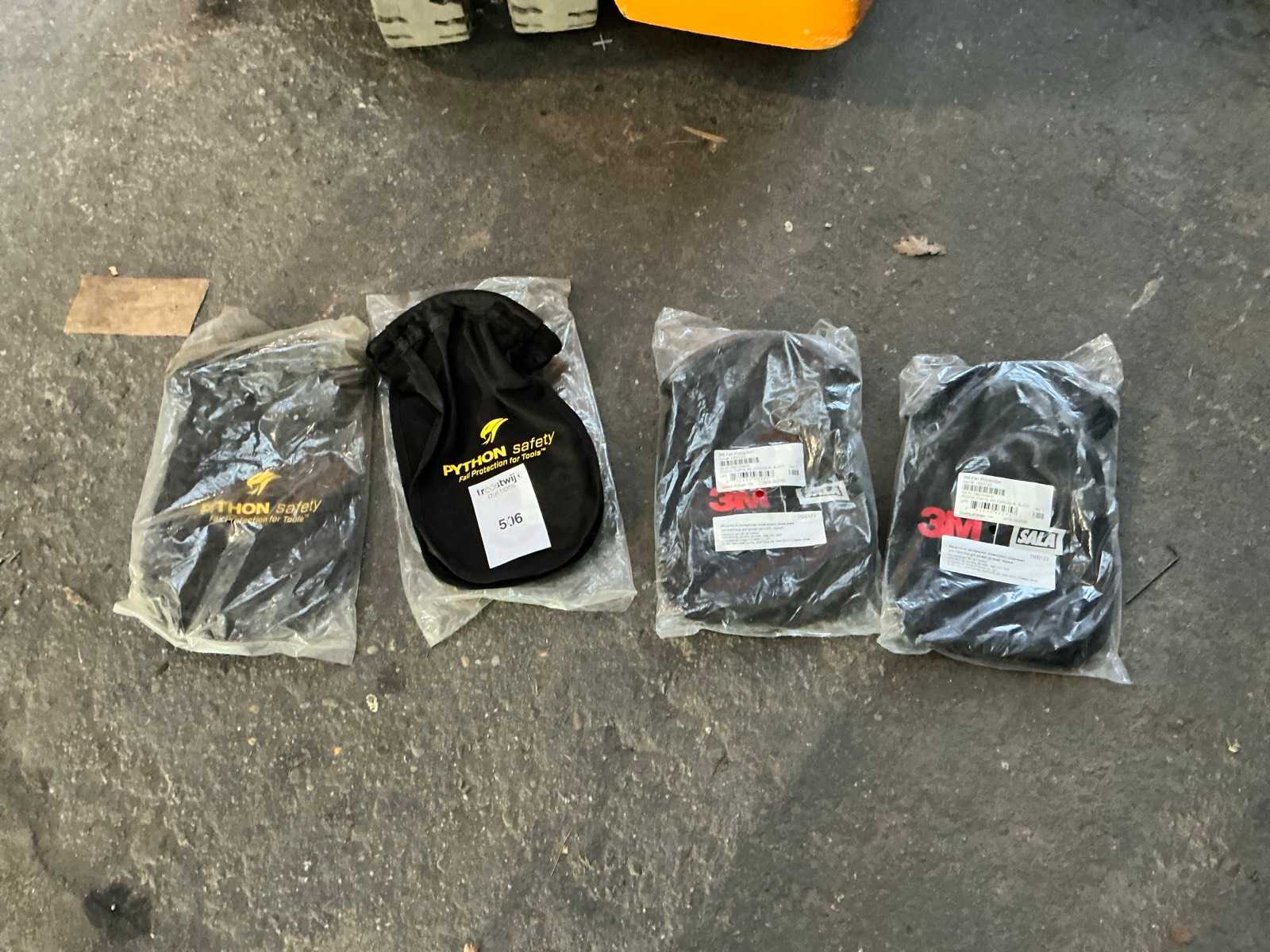 Python / 3M Tool Fall Protection (16x)