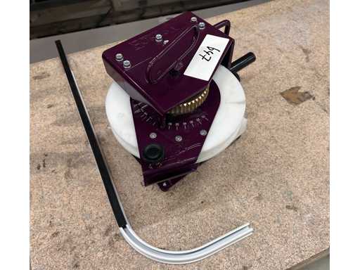 Dispositif de courbure de rail Forest Curtain