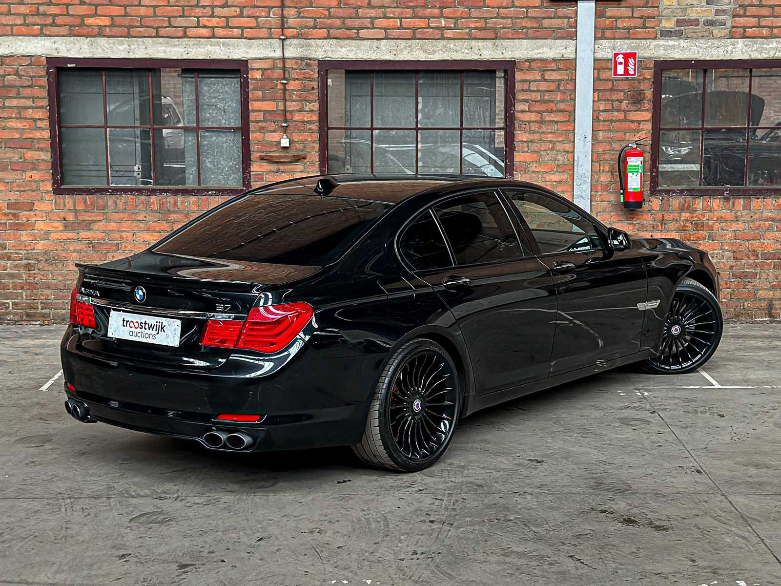 BMW Alpina B7 V8 507pk 2011