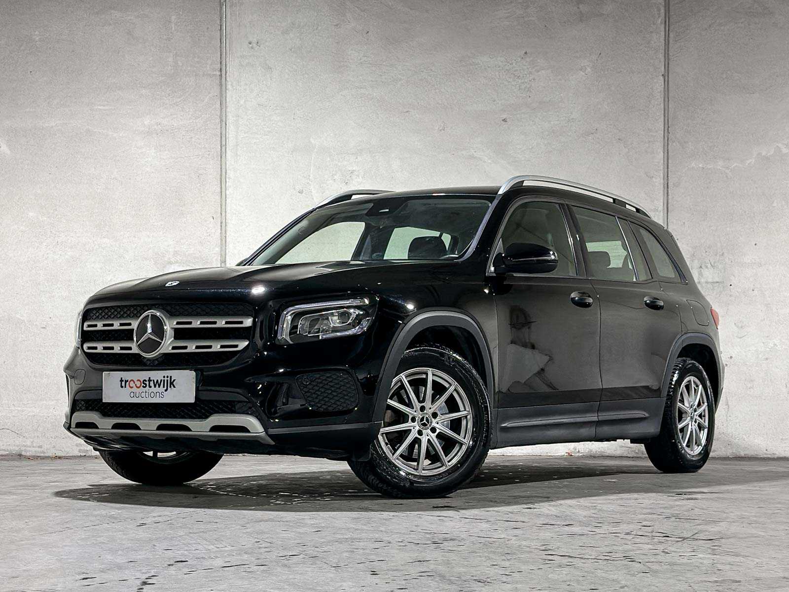 Mercedes-Benz GLB180 Business Solution 136pk 2021 (Origineel-NL + 1e Eigenaar) GLB-Klasse, L-079-FR