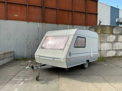 1990 Beyerland Vitesse 4038 Caravan