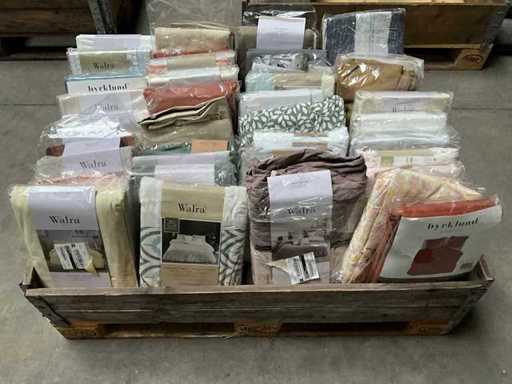 PALLETDEAL various duvet covers from e.g. Walra