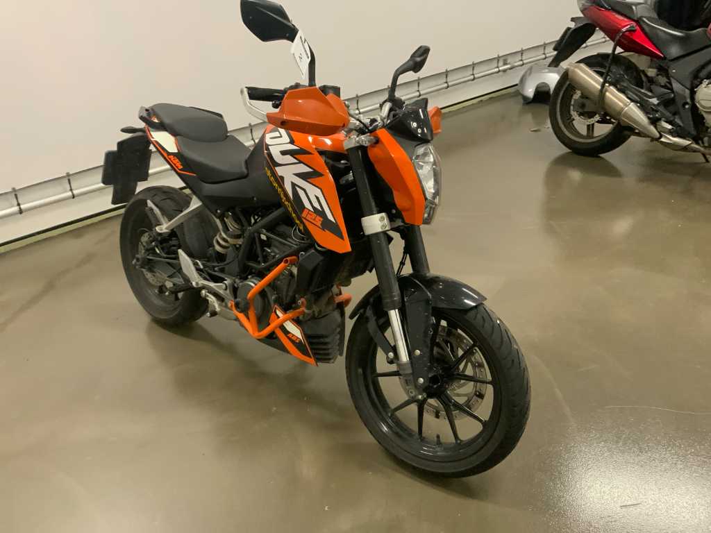 Ktm duke deals 125 2013