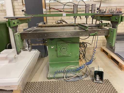 Machine de forage et d’alésage horizontale DUBELFIX