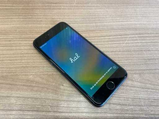 Apple iPhone SE