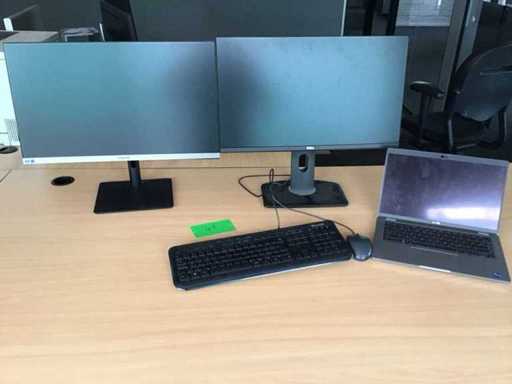 Dell latitude i7 incl monitors and accessories 