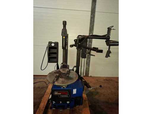 2008 John Bean T5000 Tire disassembly device