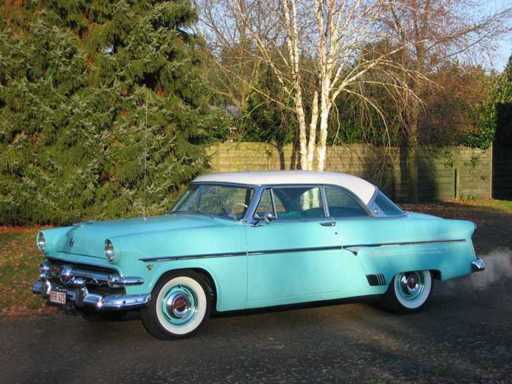 Ford Crestline Victoria 1954 - unique condition