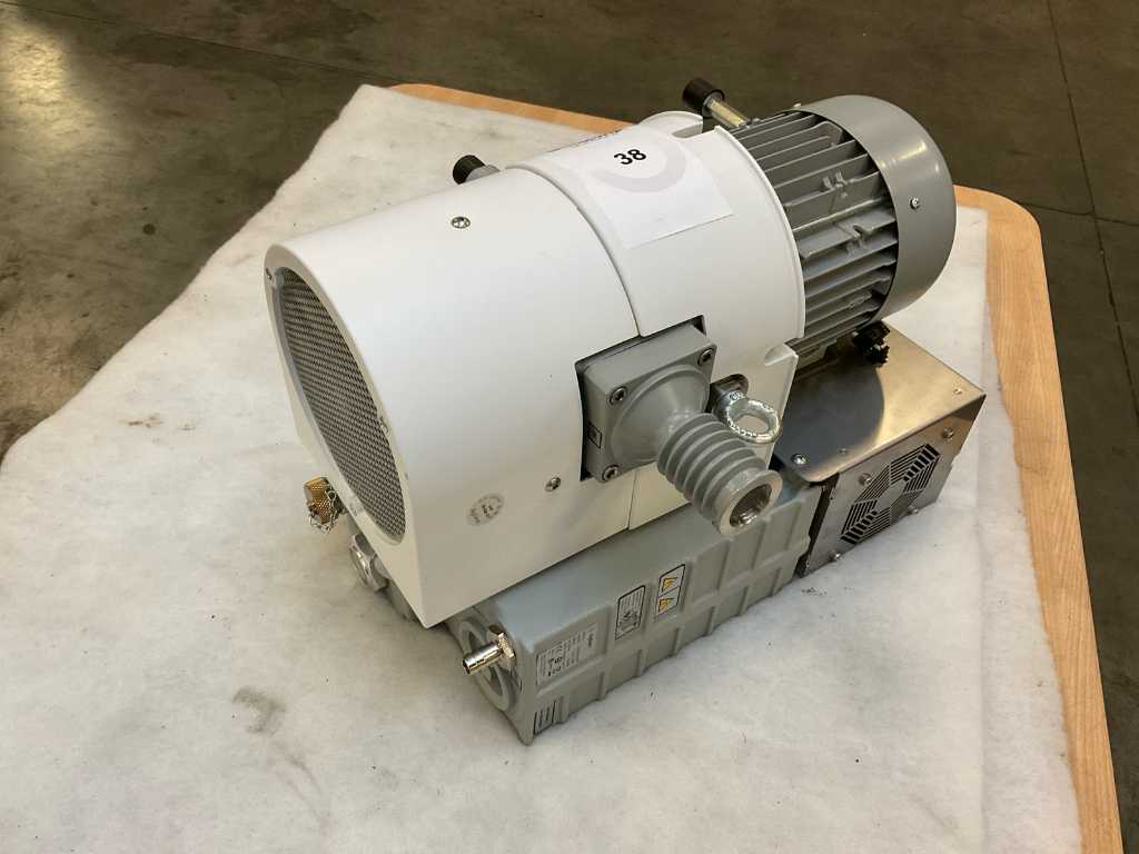 Agilent MS40+ C.U. Vacuum Pump