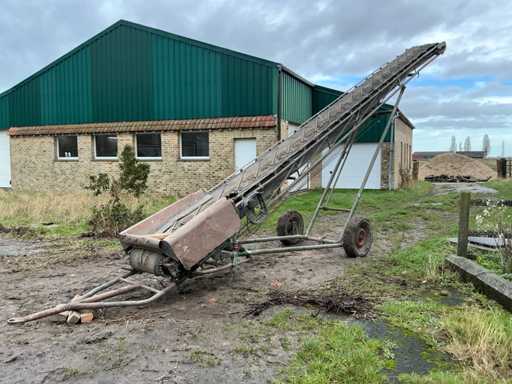 Mobile conveyor belt