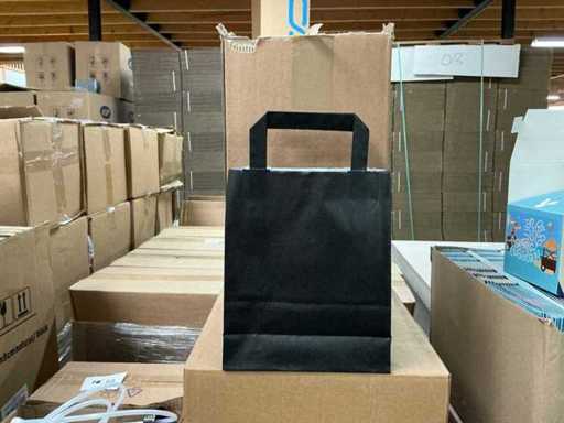 Partij papieren tassen FSC 18/8x22cm zwart (1500x)