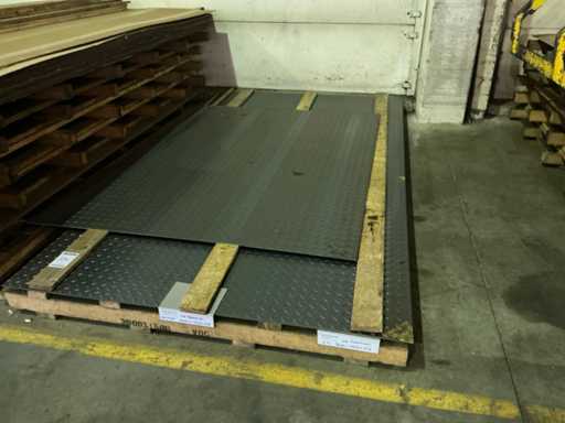 Batch of various metal sheet material