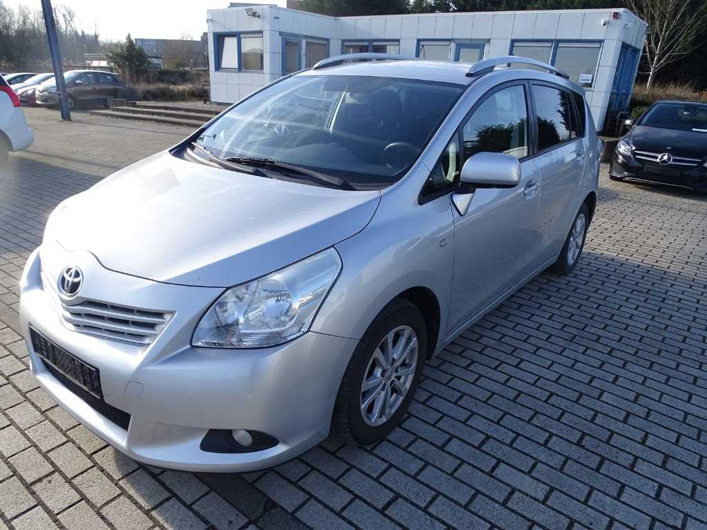 Toyota - Verso - Passenger car