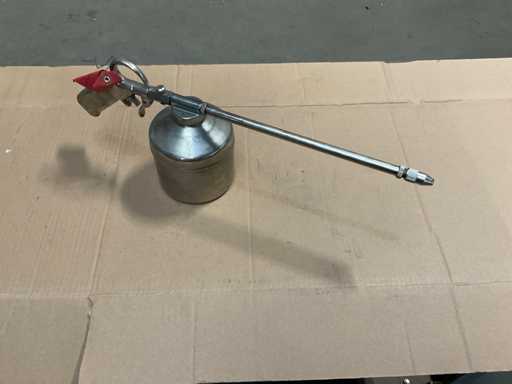 Spruzzatore pneumatico d'olio