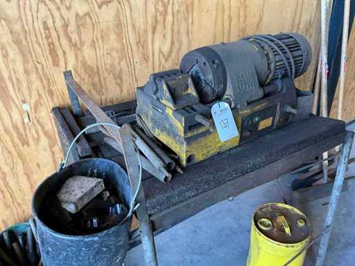 Rems-Gewindemaschine