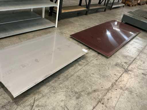 Piastra in acciaio inossidabile