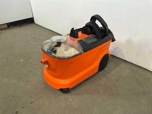 2016 Kärcher Puzzi 10/1 Carpet Cleaner