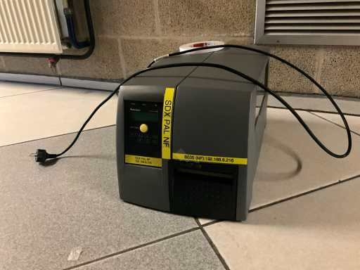 Imprimante d’étiquettes INTERMEC PM4i