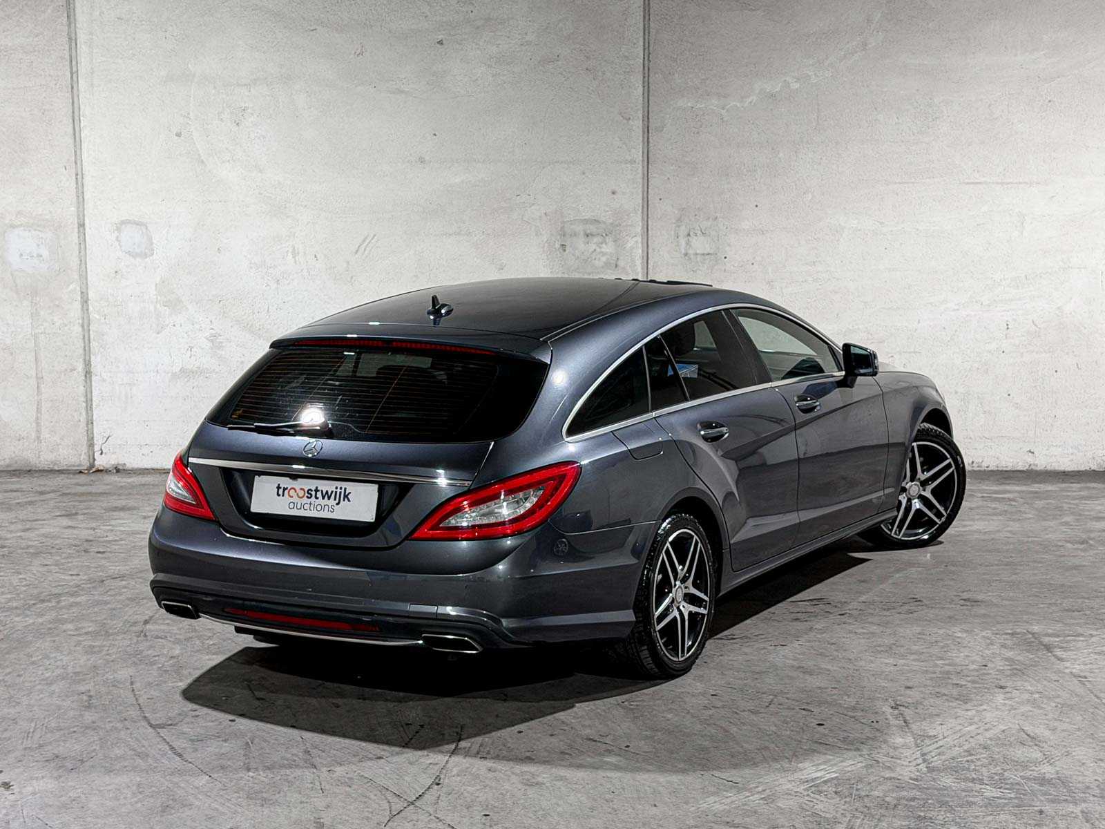 Mercedes-Benz CLS350 CDI 3.0 V6 CLS-klasse Shooting Brake AMG-Package 265pk 2013 (Origineel-NL), 9-KPZ-07