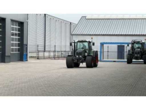 2768bf19-fe82-4442-8677-13ece6d0465f.mp4