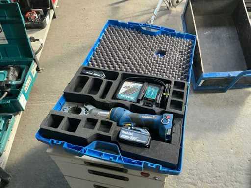 Klauke EKM60UNVCFM outil de sertissage électro-hydraulique à batterie