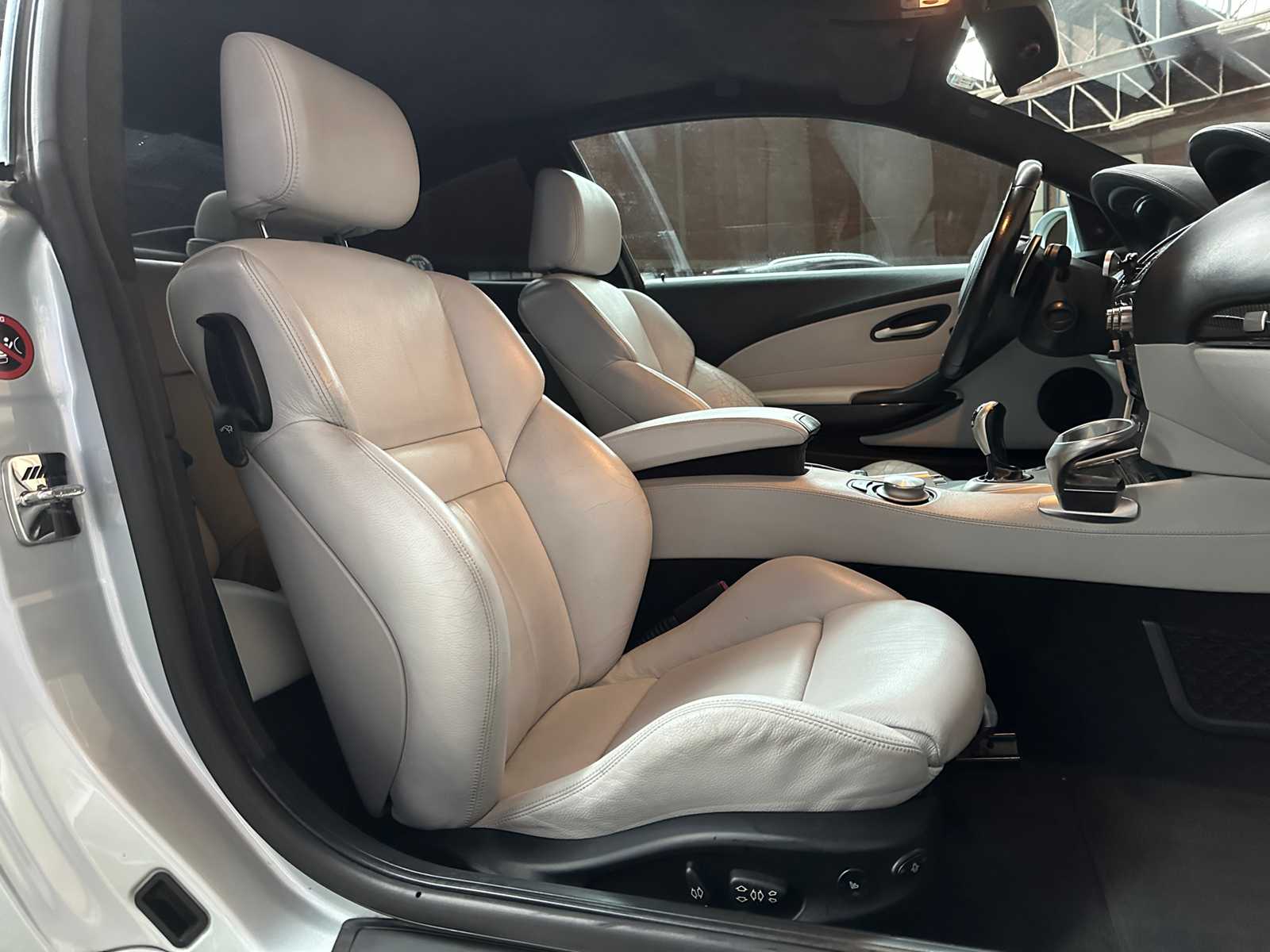 BMW M6 5.0 V10 E63 507pk 2006 6-Serie Coupe Youngtimer 