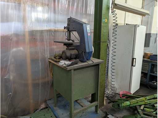 KNUTH BS-614 Vertical Band Saw Machine