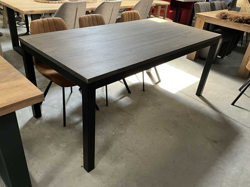 Massief eiken eetkamertafel 180x90