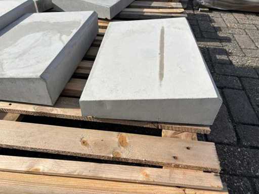 Wall copings concrete - 1 side sloping (6x) 