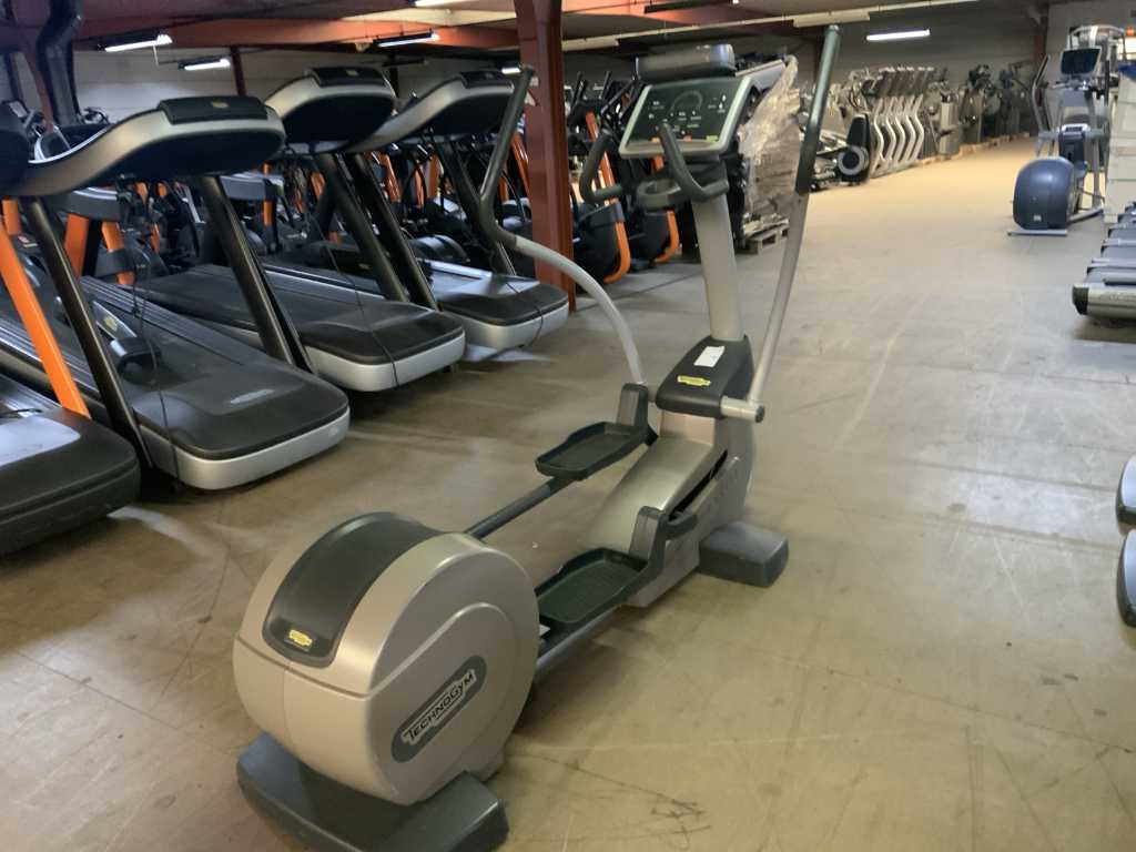 Technogym Excite Synchro 500 LED Crosstrainer