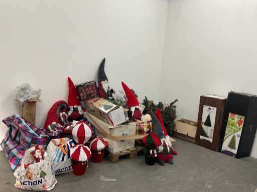 Partia artyku?ów bo?onarodzeniowych i sezonowych