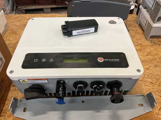 Goodwe GW2000-xS Omvormer